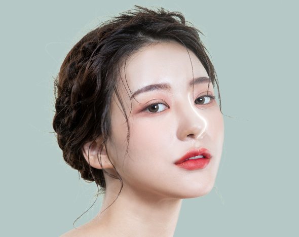 SNS코성형 모델